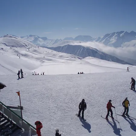 Les Valmonts