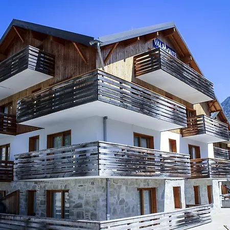 Les Valmonts
