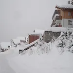 Les Valmonts Tatil Evi